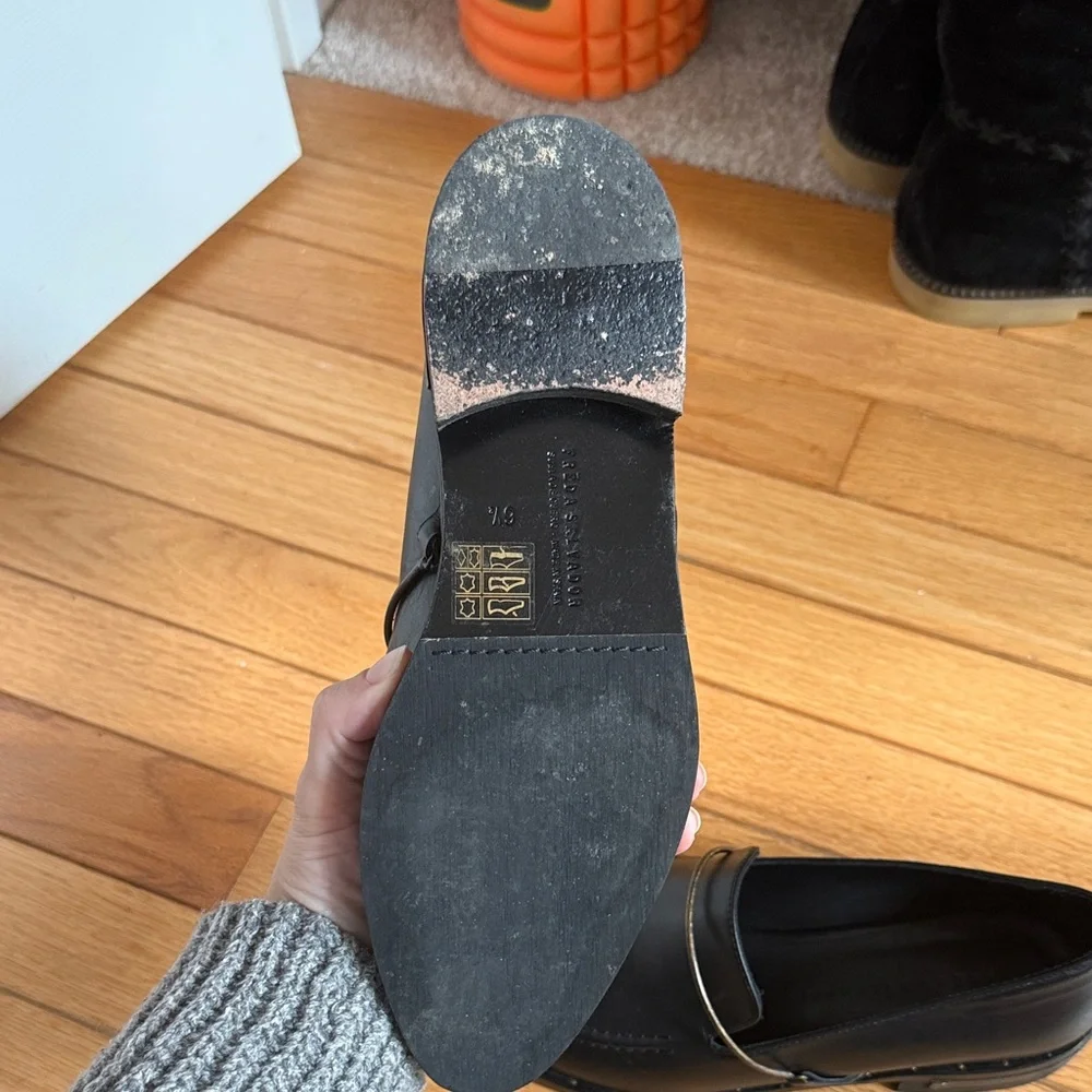 Freda Salvador Black Leather Loafers - Picture 3 of 5